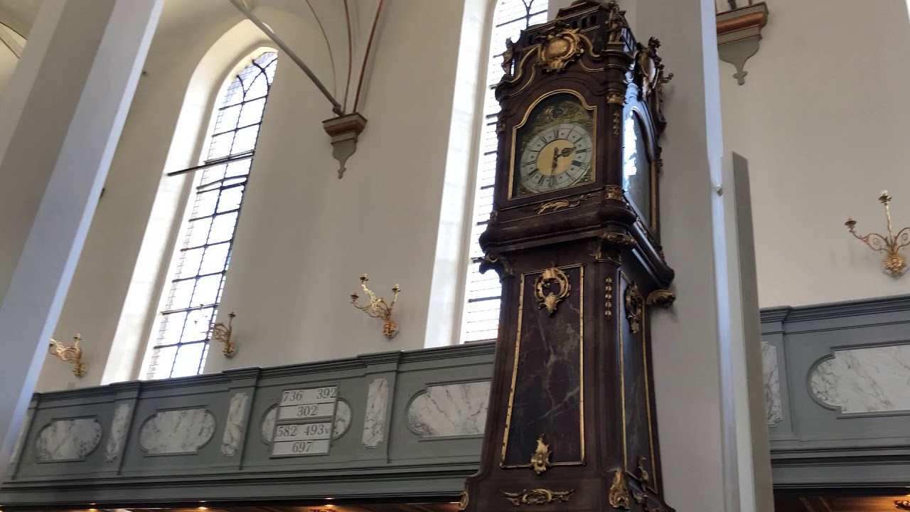 Trinitatis Kirke 2--with organ playing