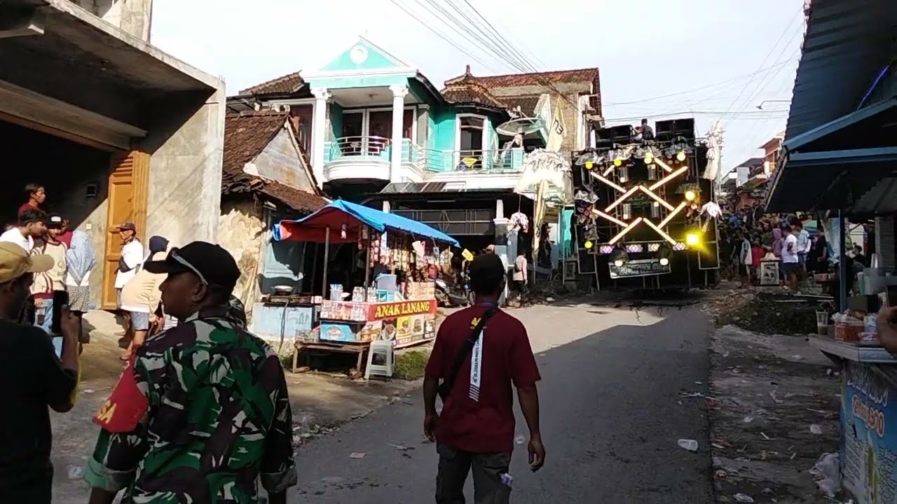 Bikin tegang!! Alfy Audio Sound Horeg Naik Tanjakan Jalan Ekstrim 