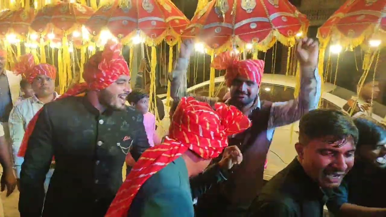 बारात मे जबरजस्त डांस मजा आ गया || Wedding Dance Video 2025