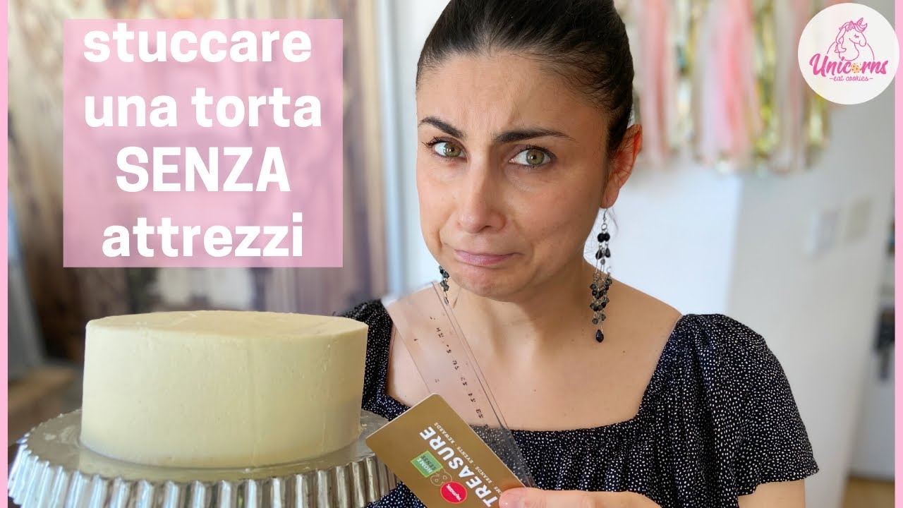 SFIDA: stucco una torta SENZA attrezzi e strumenti | UnicornsEatCookies