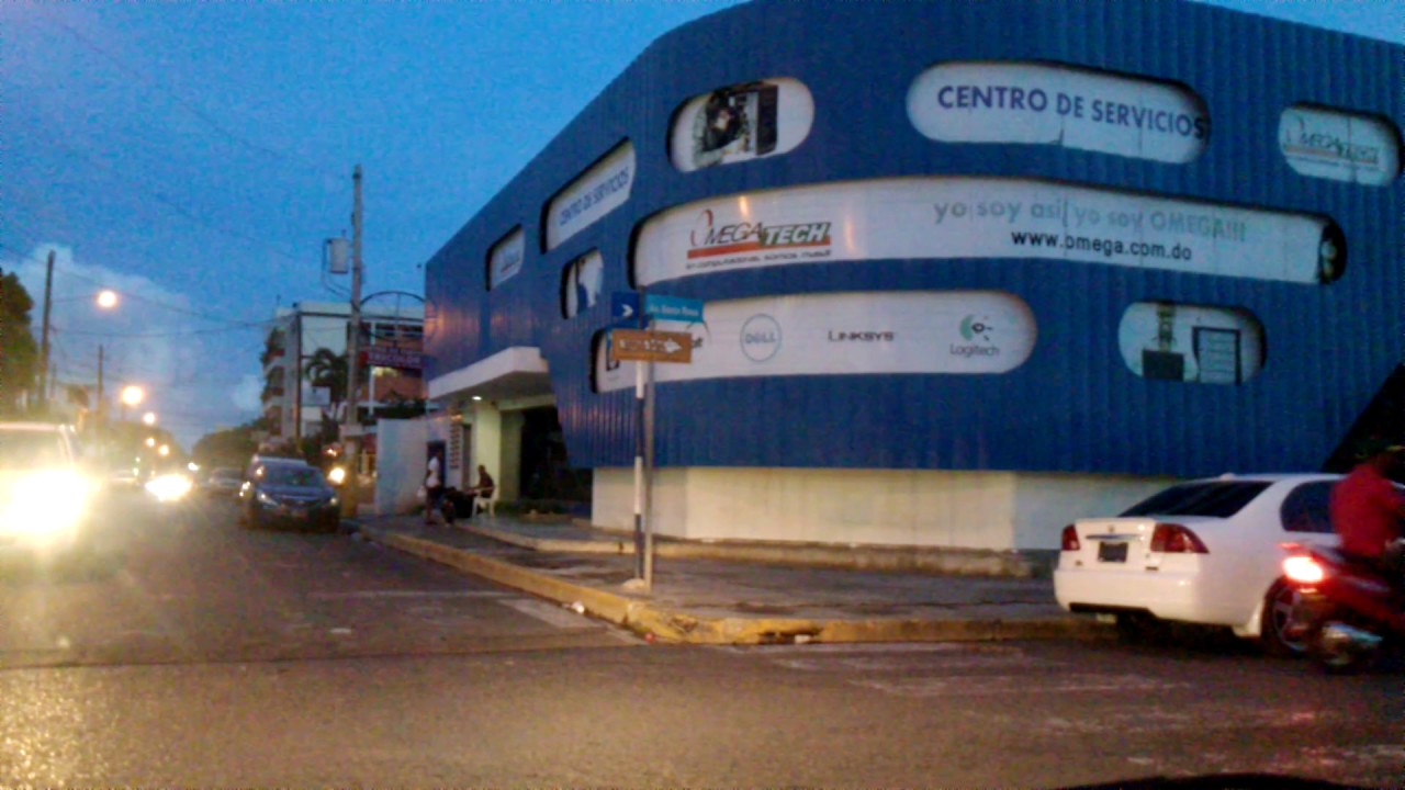 La Romana de noche