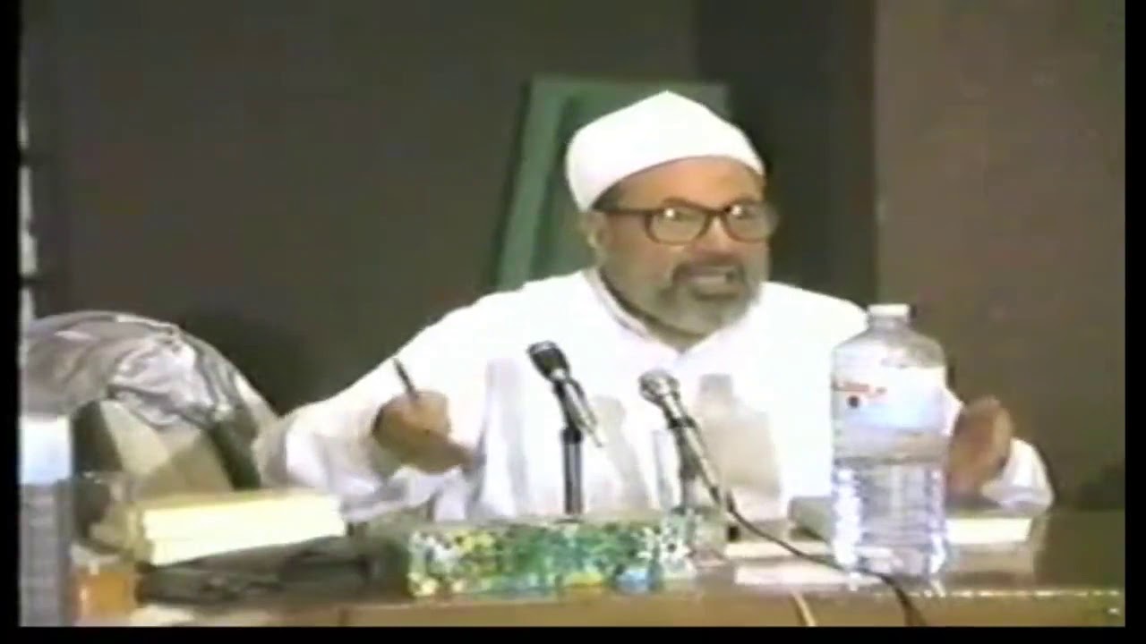 مناقشة الشيخ يوسف القرضاوي لكتاب  تحرير المرأة في عصر الرسالة لعبد الحليم أبوشقة