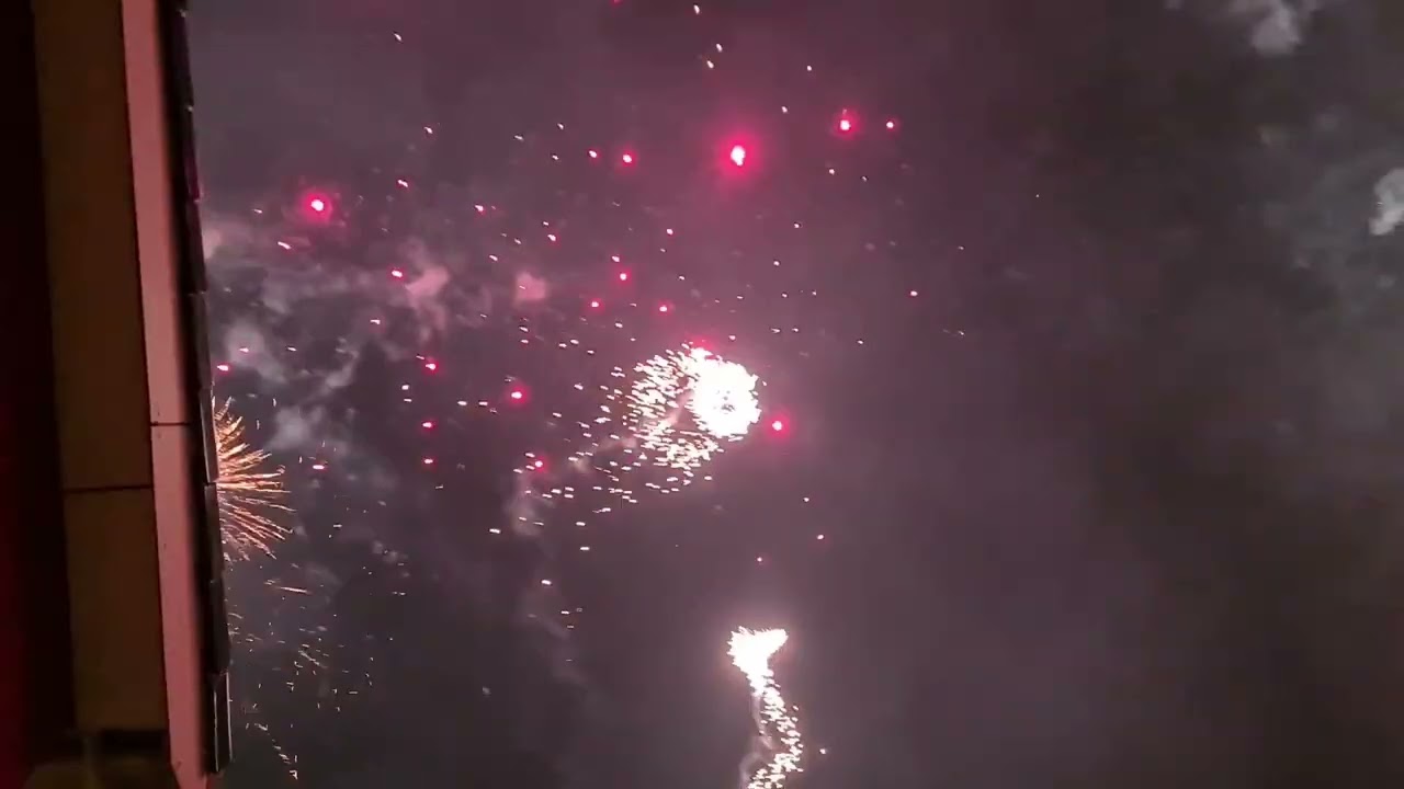 Colorful City - Pangu Fireworks | OUD EN NIEUW 2022 2023