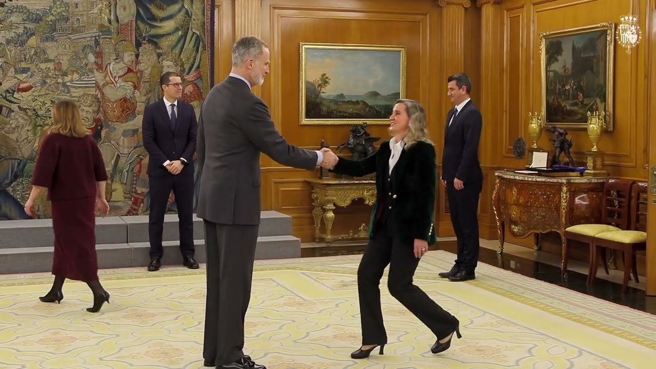 Его Величество Король принимает на аудиенции делегацию из компании IBM Spain.