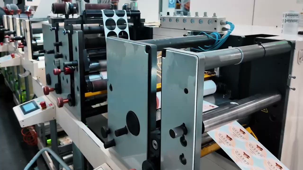 LABELING banner