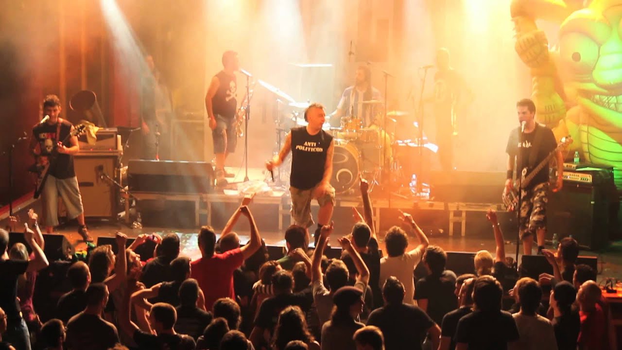 Resistiré - The Locos (directe Apolo Barcelona)