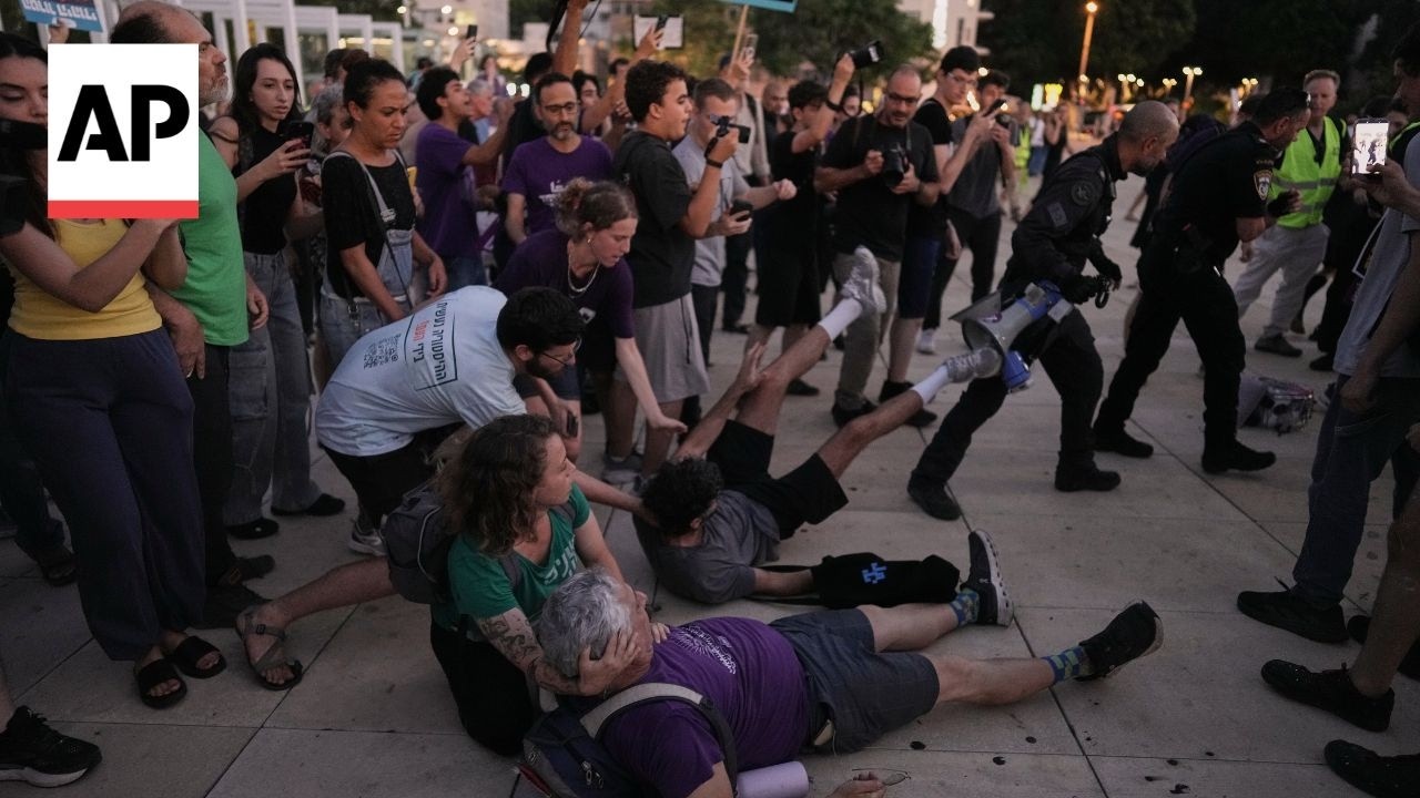 Dozens protest in Tel Aviv against Israeli settler violence in the West Bank