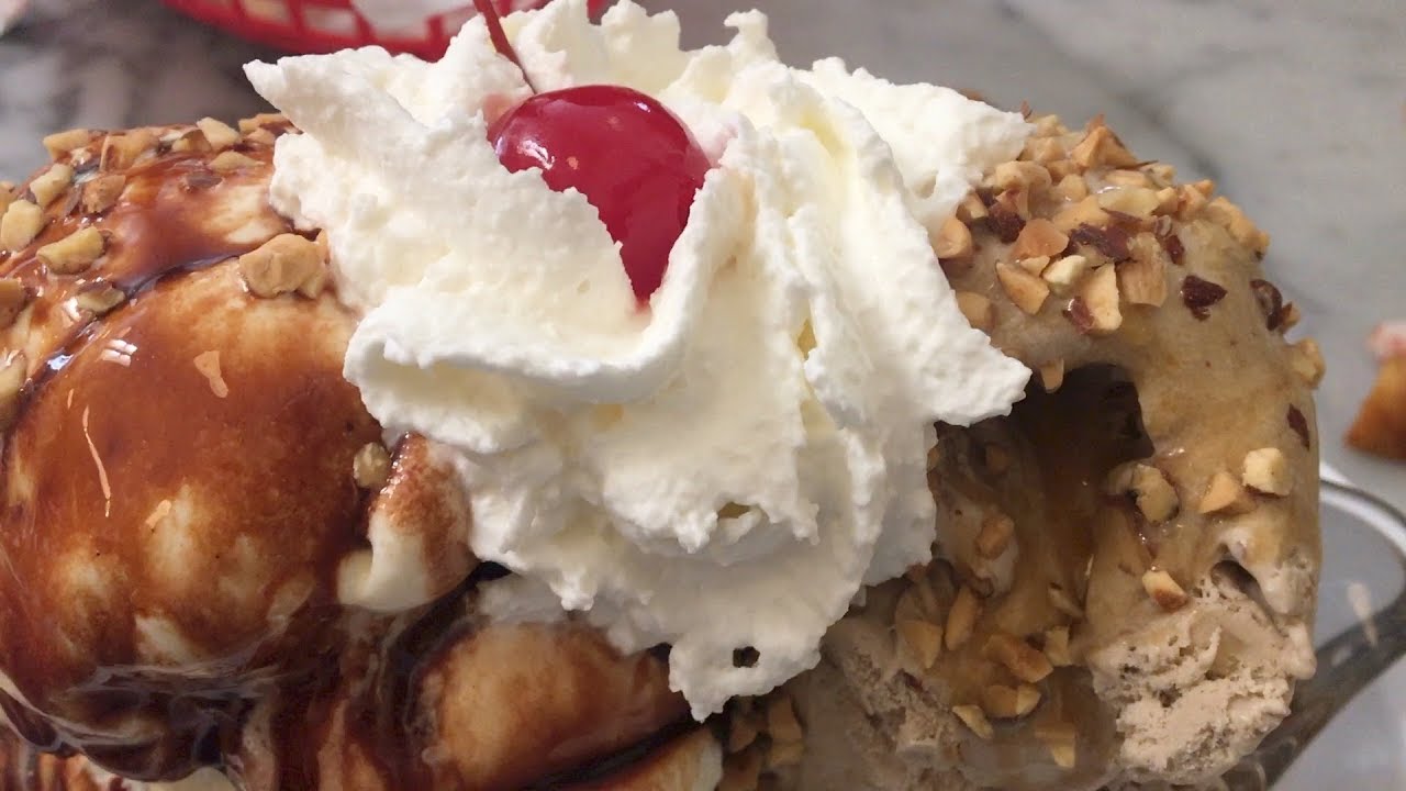 Fenton's Creamery Review | Oakland, CA