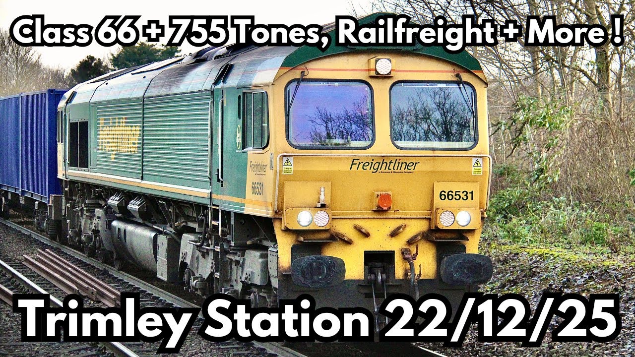 Trains At Trimley Station 22/12/25 | Class 66 + 755 Tones, Railfreight + More! #train #tones