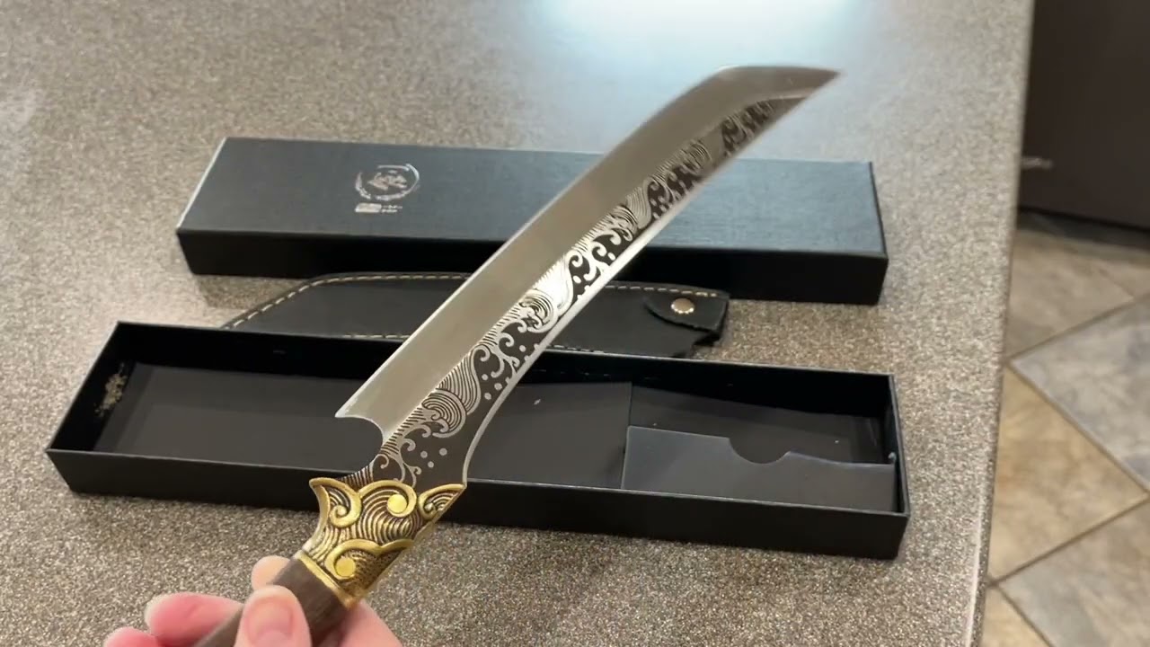 Watch and see the beauty of this knife close up