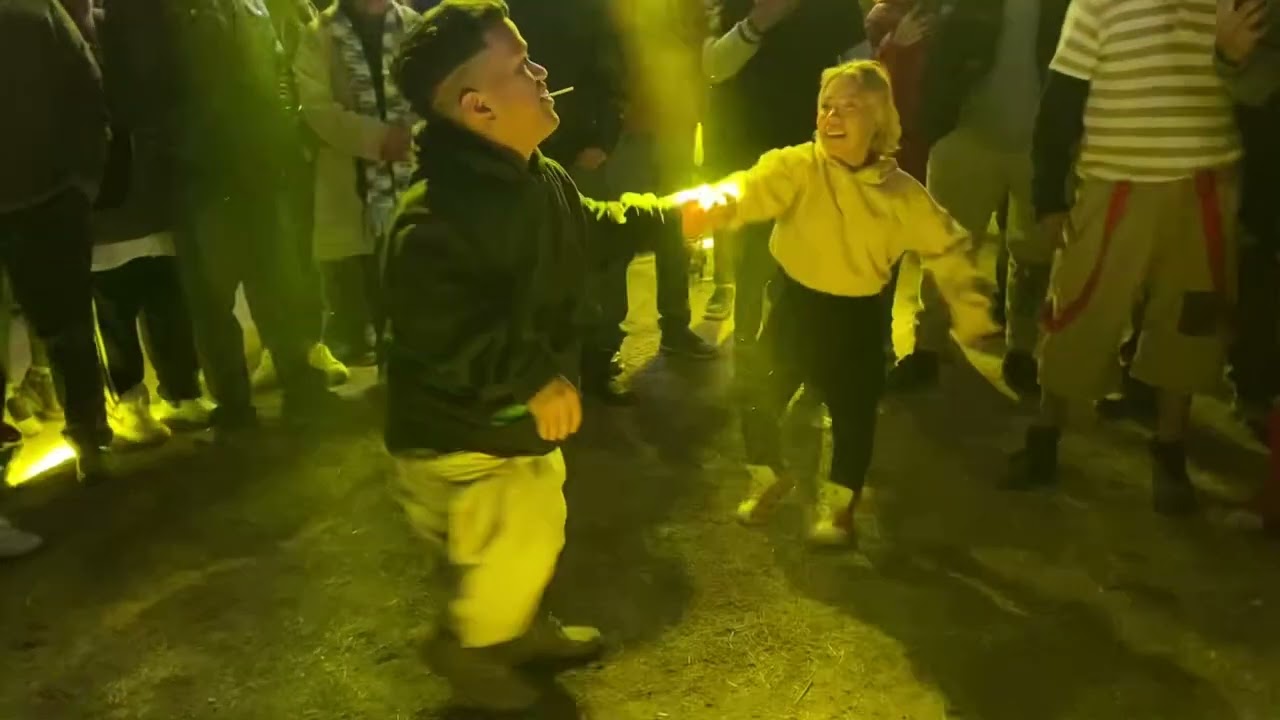 ❤️El medio metro encontro su chiquita mama❤️la famosa Nicole