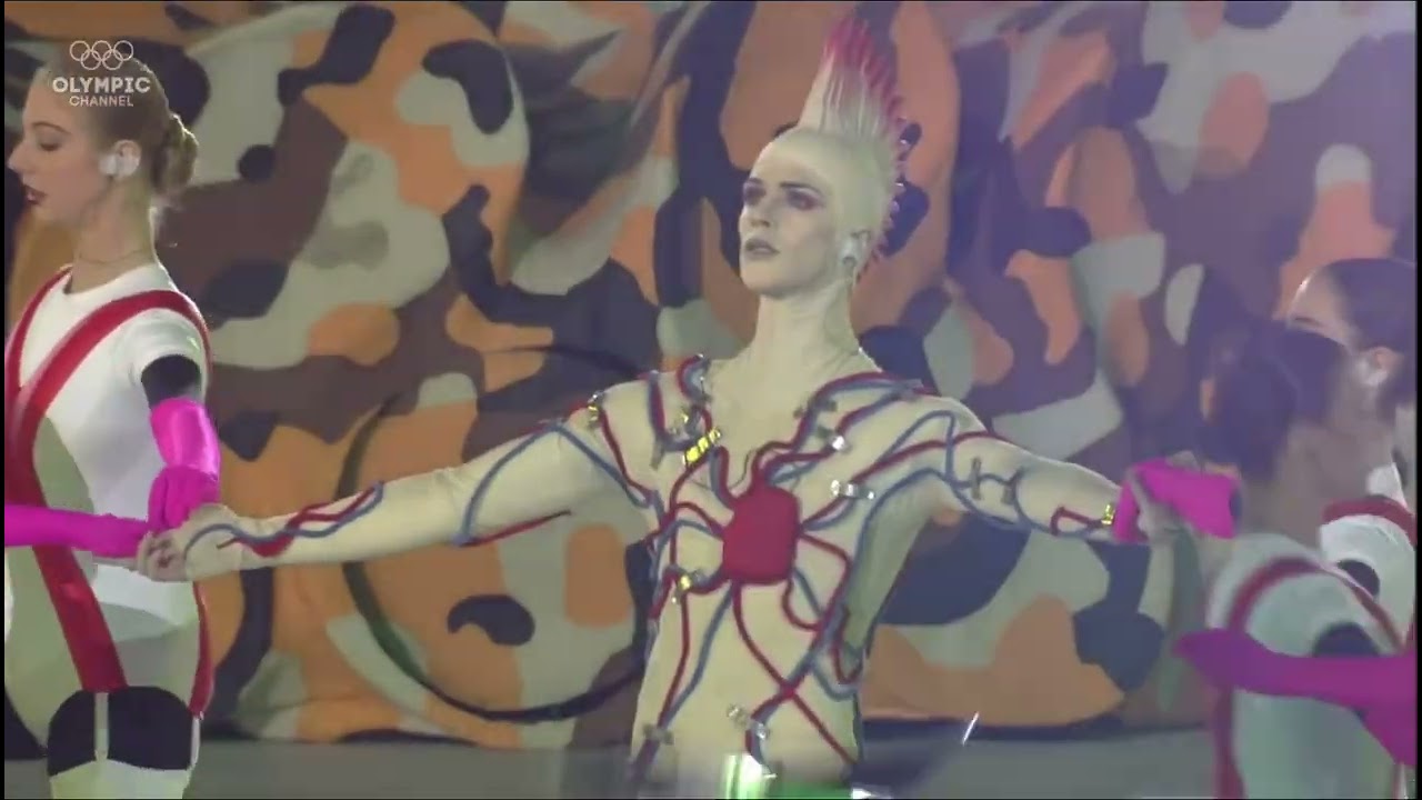 Roberto Bolle performed at the Torino Winter Olympic&rsquo;s Opening Ceremony 2006