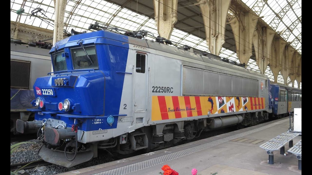 France/Italy: SNCF BB22200 electrics on TER passenger trains Cannes-Nice-Monaco-Ventimiglia