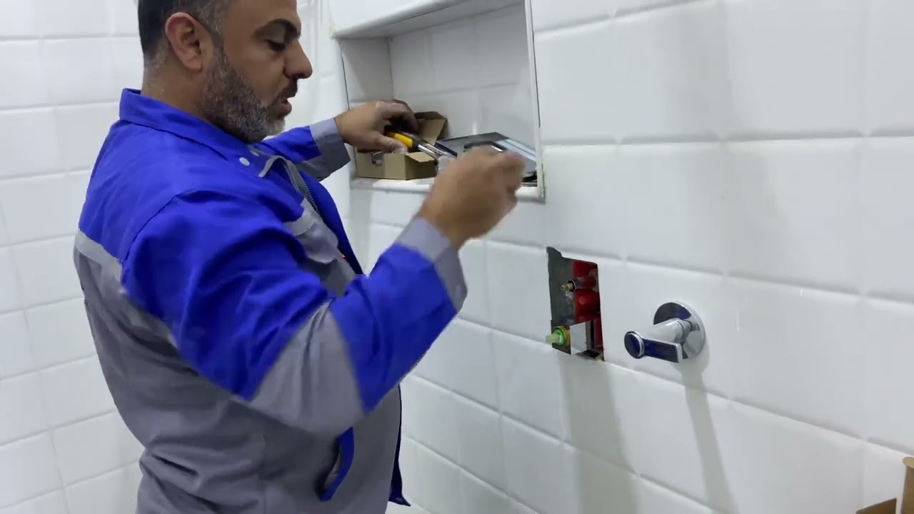 كيفية تبديل كاترج خلاط الدفن عند تحمل السيراميك