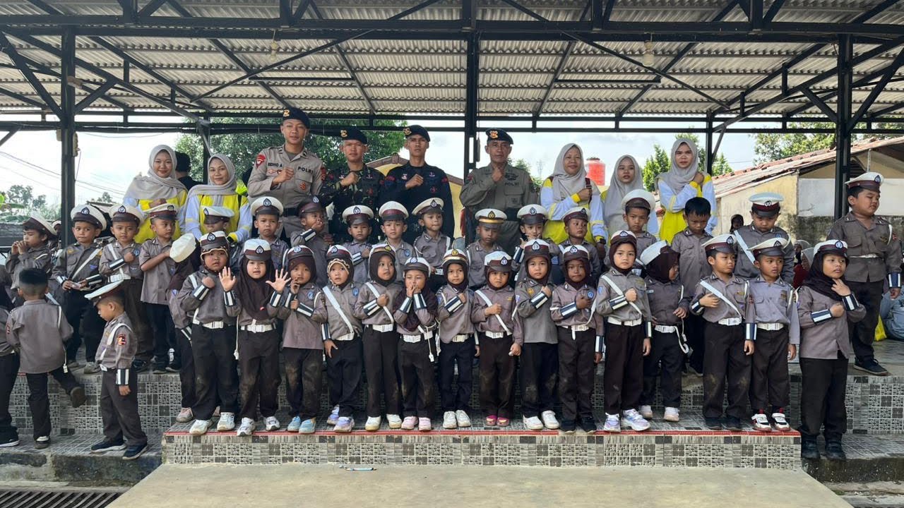 Kegiatan Edukatif Kunjungan Profesi ke Batalyon A pelopor SatBrimob Talang Kelapa Palembang