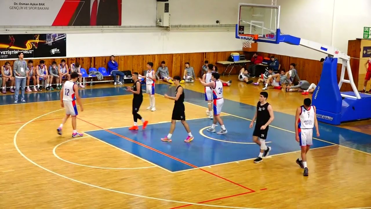 ANADOLU EFES - İSTANBUL EFENDİLERİ U16B YF 13.05.24 3.PERİYOT