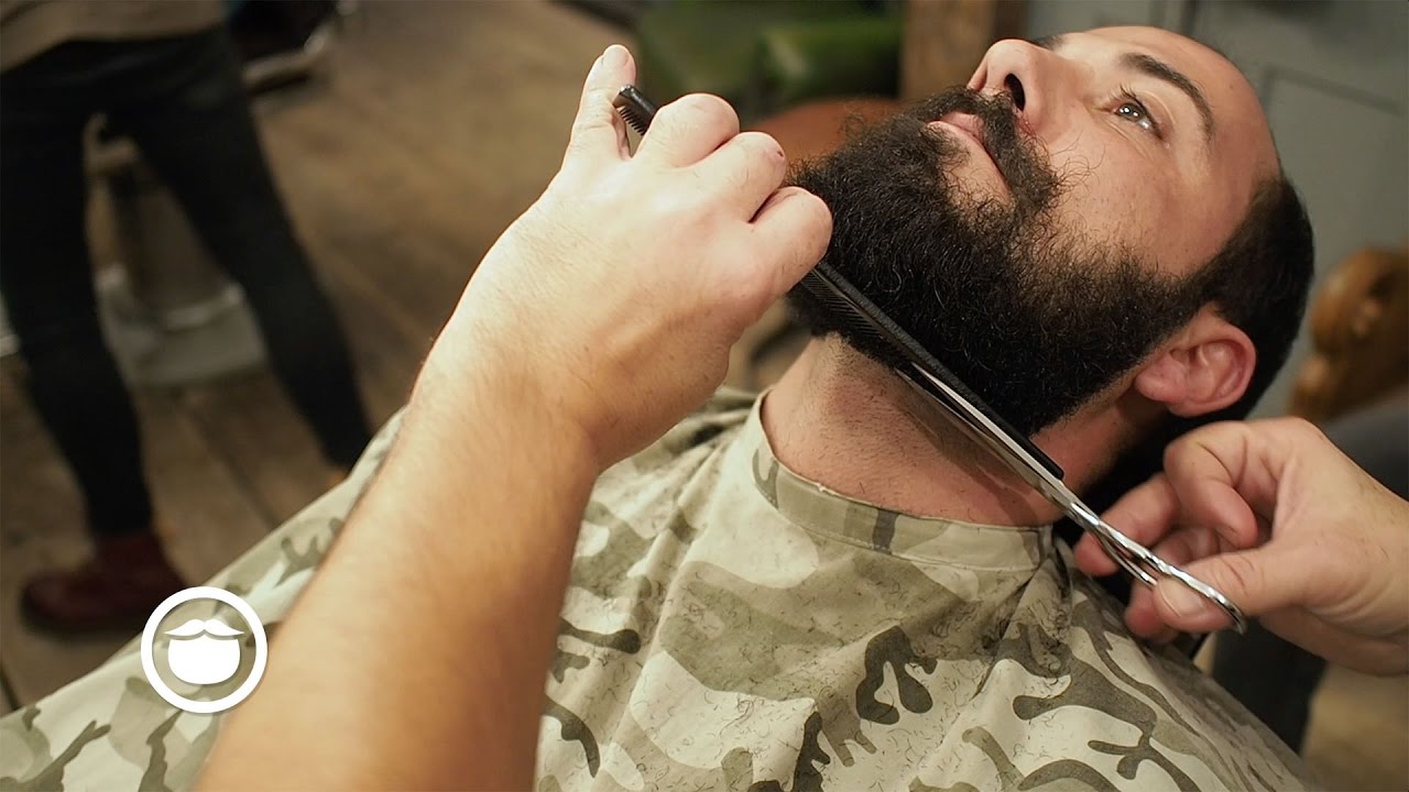 Best Way to Shape Curly Beard at Barbershop | Hari Cut & Grind