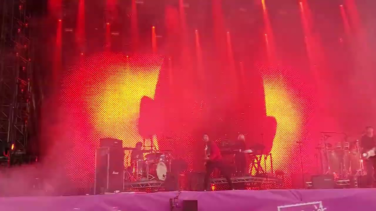 Faithless  Insomnia Live in Karlsruhe Germany at 