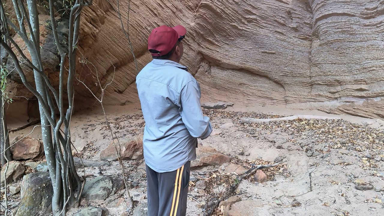 Visitando caverna antiga dos nossos antepassados... 