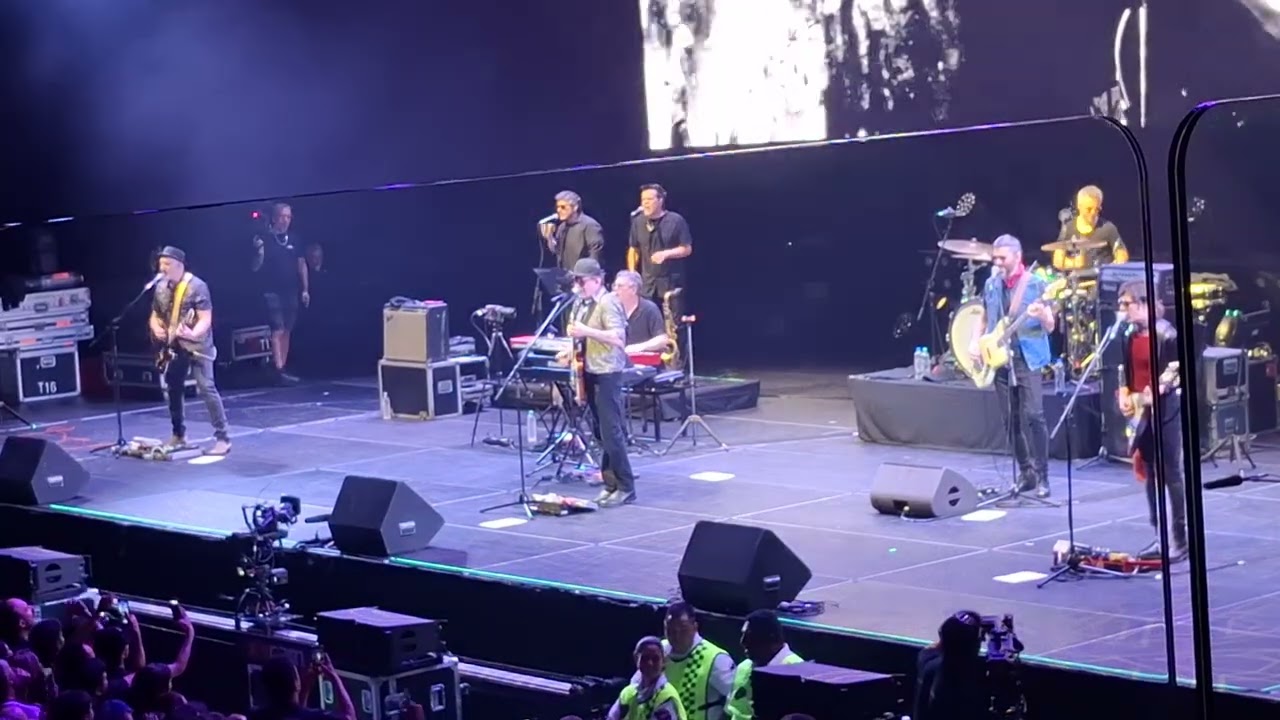 Andrés Calamaro - A Los Ojos (Movistar Arena Martes 25 de Noviembre 2025)