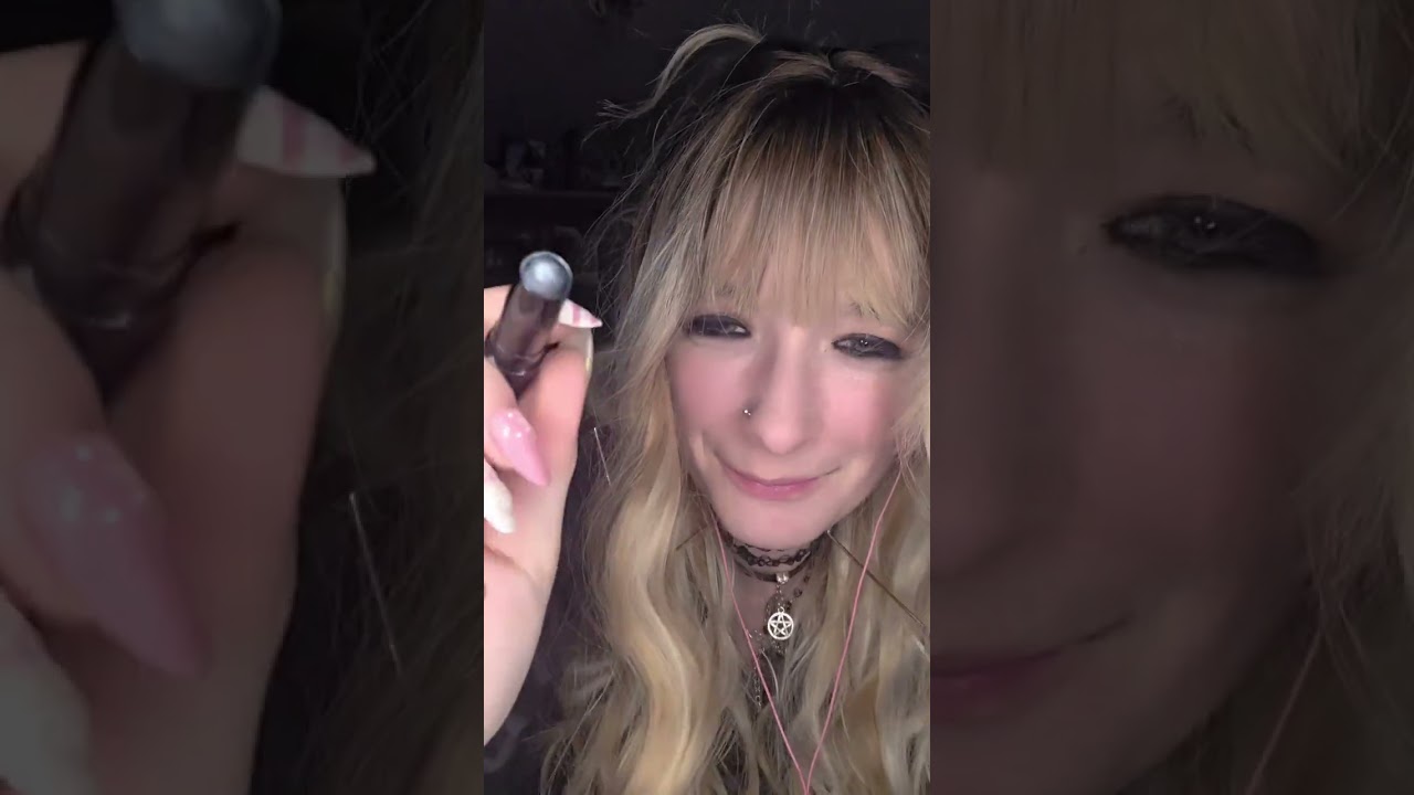 Betrunkene & lachende Freundin schminkt dich🤗 #asmr #asmrgirl #asmrmakeup #asmrviral