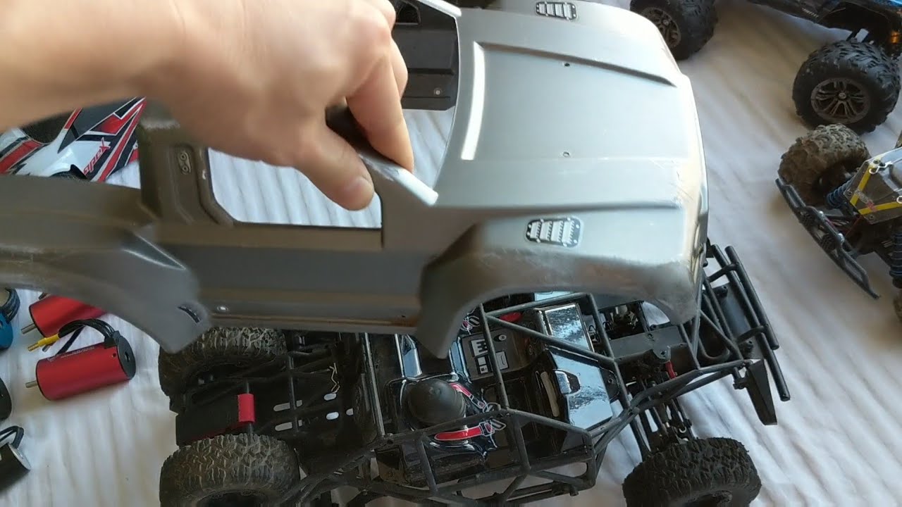 Feiyue FY08 Short course truck and FY03/EAT04 body removal steps and internals overview... and more.
