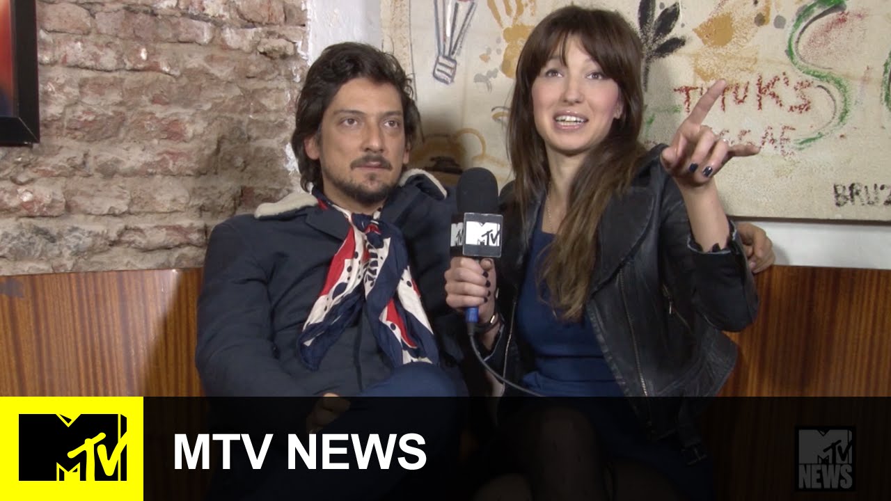 MTV News I Entrevista a León Larregui