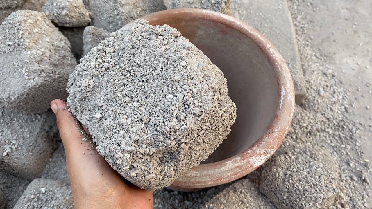 New white stoney cement dry claypot & floor crumbling❤️❤️🌪️🌪️/#asmr #satisfying #stressrelief❤️