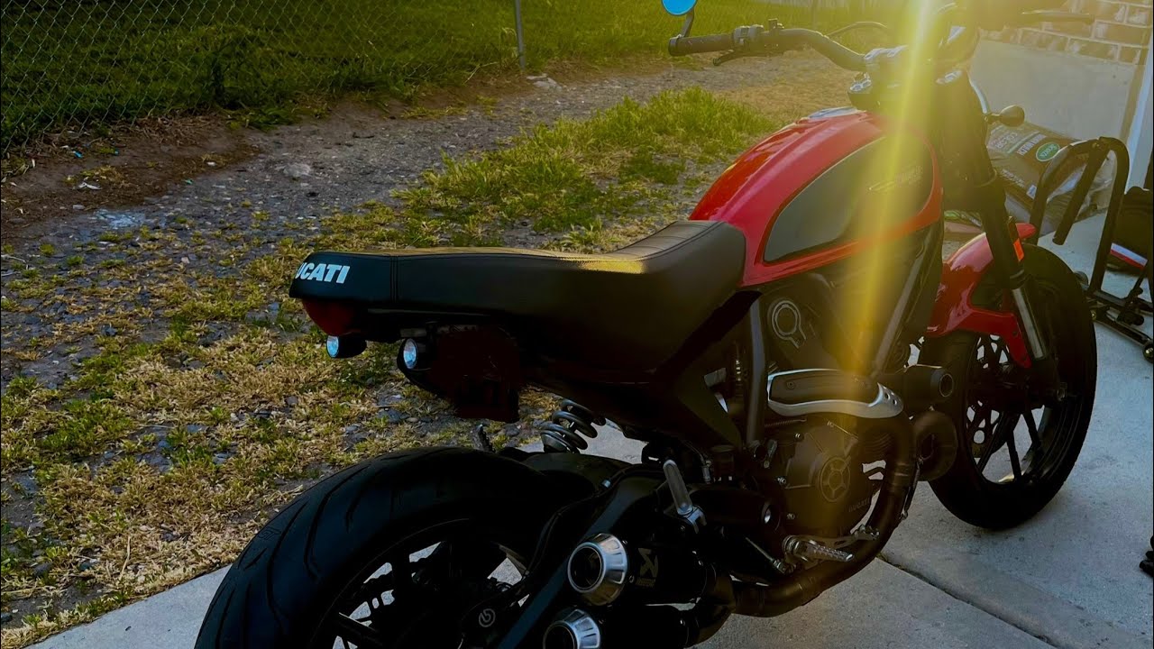 DUCATI SCRAMBLER AKRAPOVIC EXHAUST