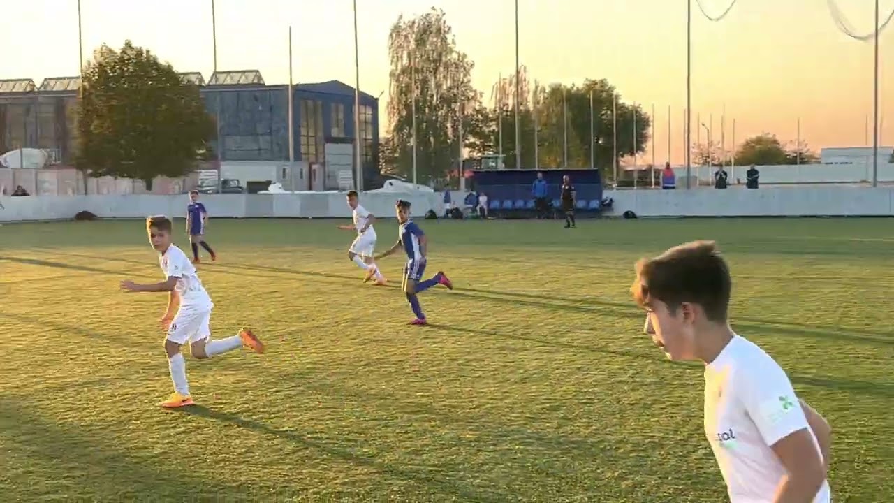 Chelsea Bucuresti 11/12/13 - Initial 2011 R2, 2-1 (amfb seria 1, 8+1)