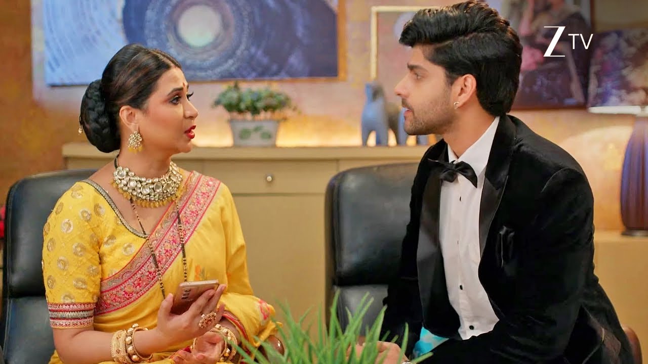Devansh comes to tell Chandrika about his and Vasudha's relationship - Vasudha - Full Episode 318