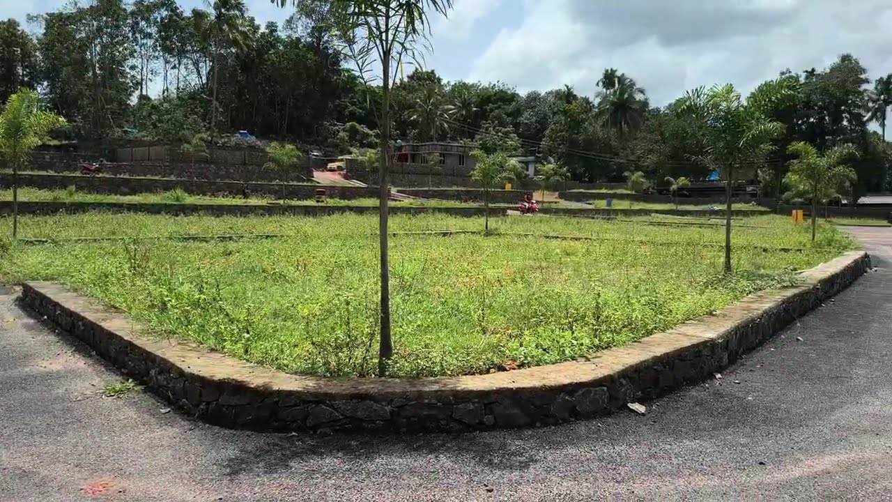 Exclusive Gated Villa Plots for Sale near Vattukunn, Tripunithura #PLOT FOR SALE #ernakulam