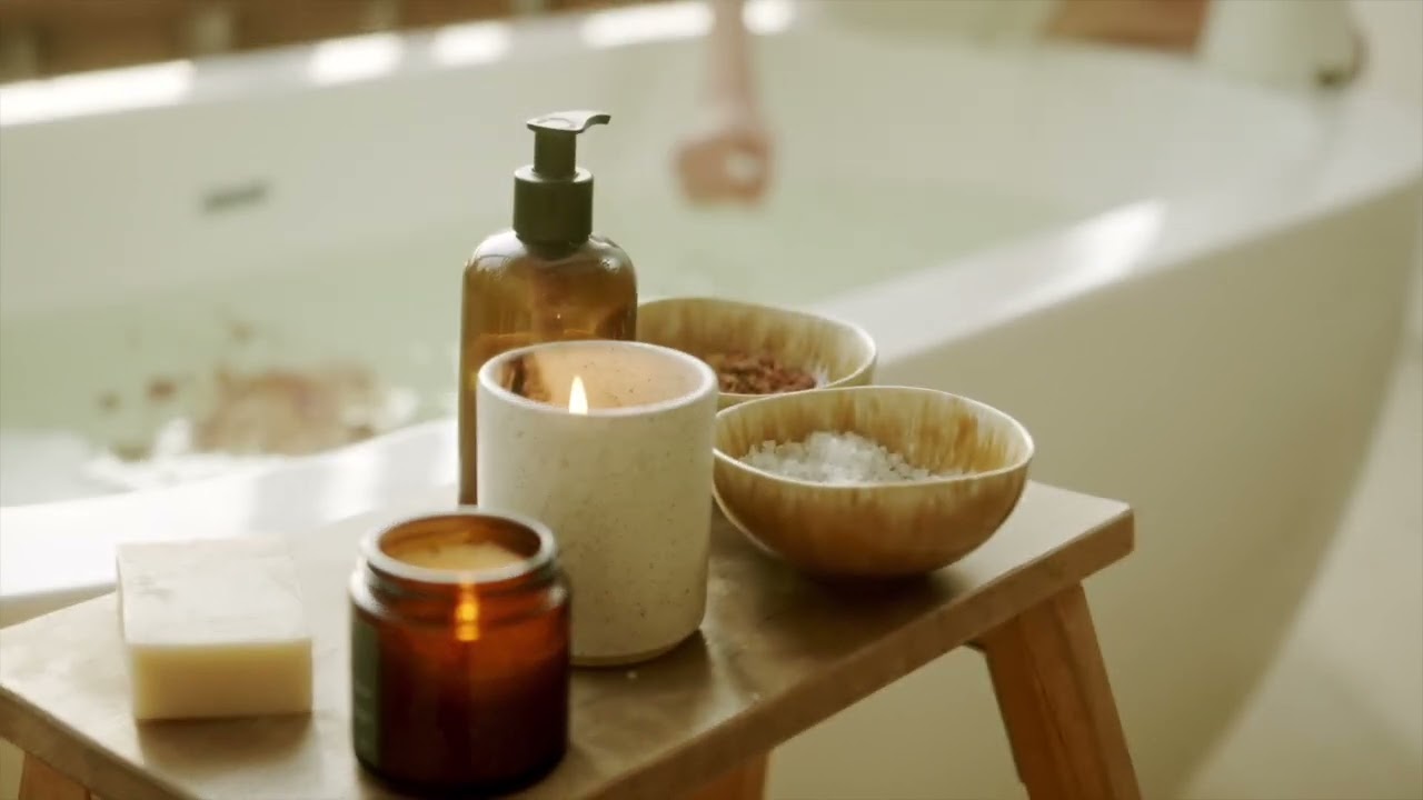 MKTG 1070 Dollar Shave Club One-Wipe Charlie's Commercial w/ Audio + Visuals