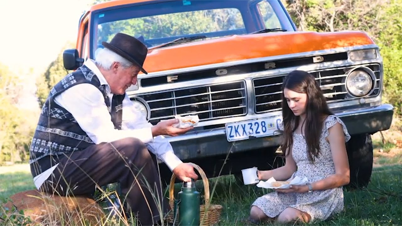 Jannie Du Toit en Daniellé Botes - Afdraaipad (Amptelike Musiekvideo)