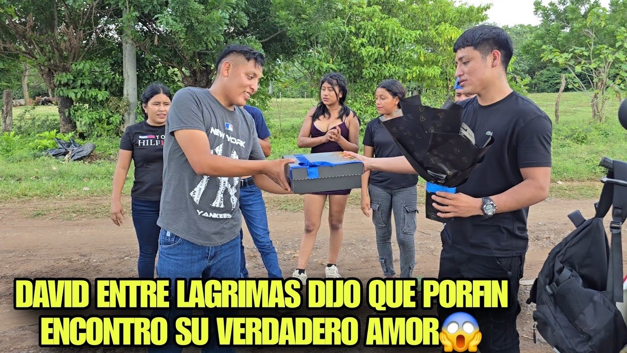 David Casi Llora Al Recibir El Gran Detallazo Que Su Verdadero Amor Eliza Le Mando A Regalar😱