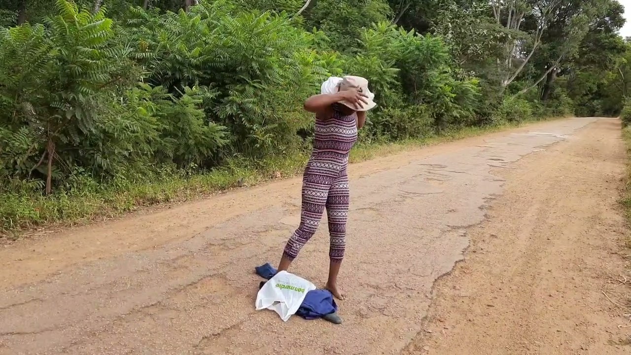 😂😂😂Senzeni hamungamugoni sekuru mogara neBP ingopai sadza nefees makanyarara,