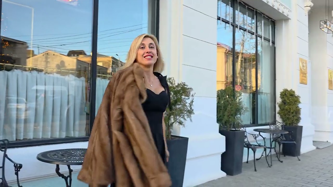 ჩემს  ქუჩაზე  - საბა საფარელი  Chems  Quchaze  - Saba Saphareli