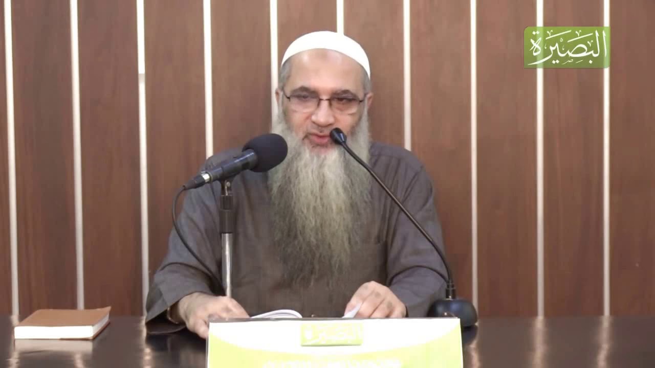 حكم ما تبقي من طعام بين الأسنان في الصيام؟