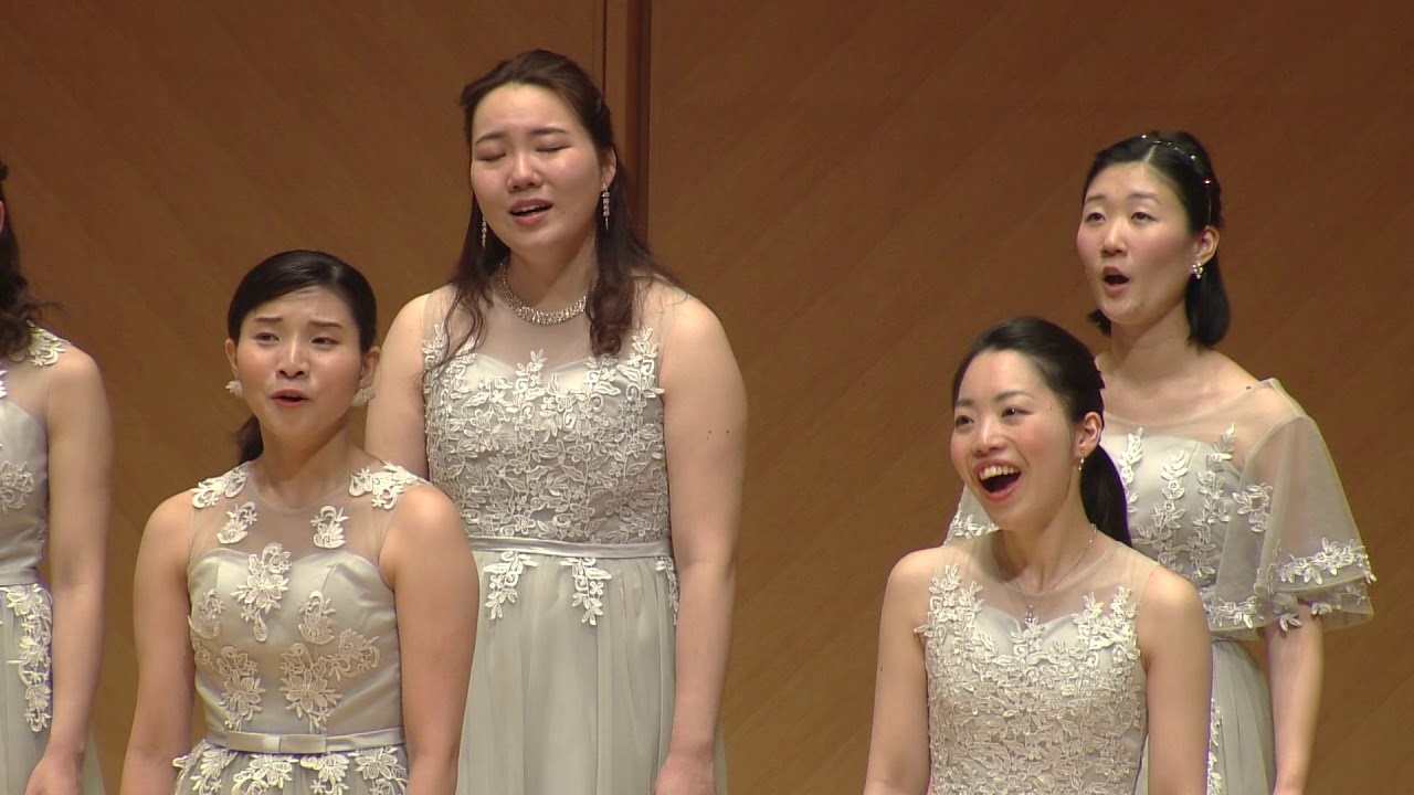 女声合唱とピアノのための「雪」