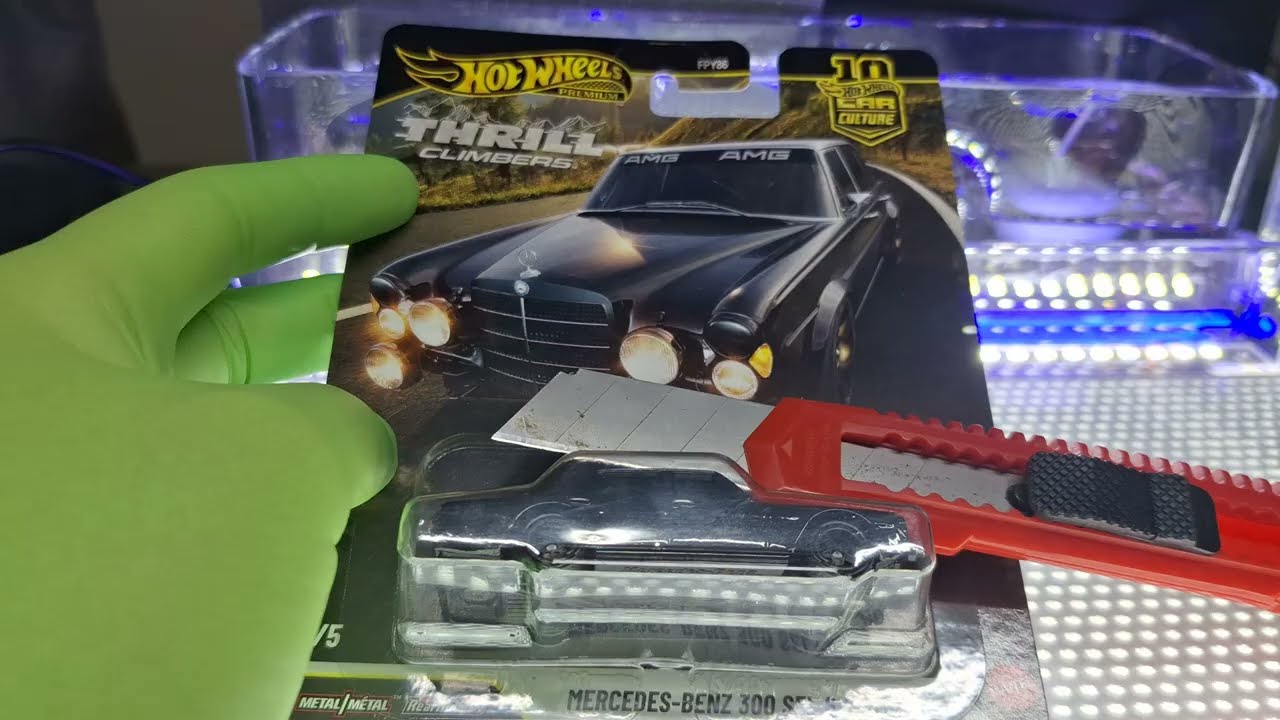 #Opening #HotWheels #Mercedes-Benz #diecast #automobile #amg #premium 