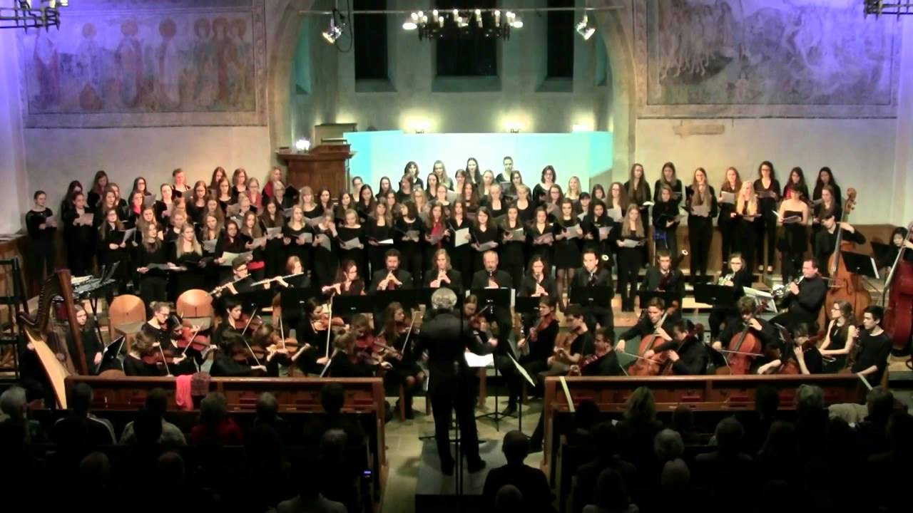 2 Elgar Fly singing bird
