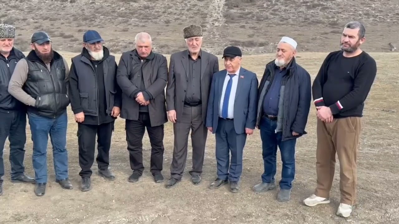 Встреча джамаата Б.Фонда Дорога передков. с представителями с. Ахатли. 