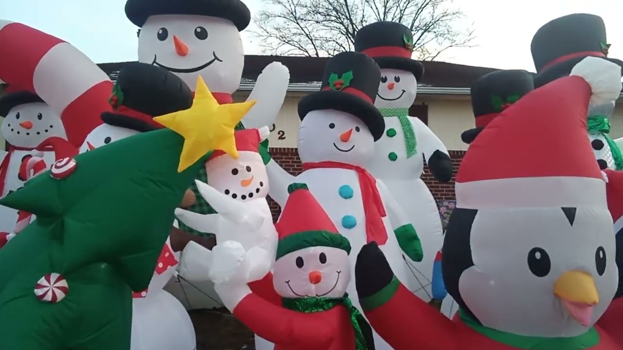My gemmy christmas inflatable display 2024
