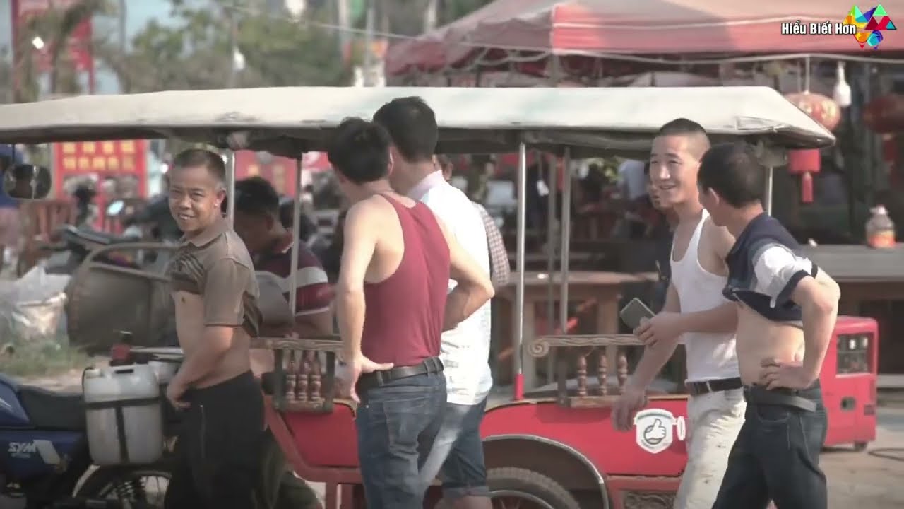 Hun Sen cử Quốc vụ khanh Campuchia đến VN lúc này để làm gì?