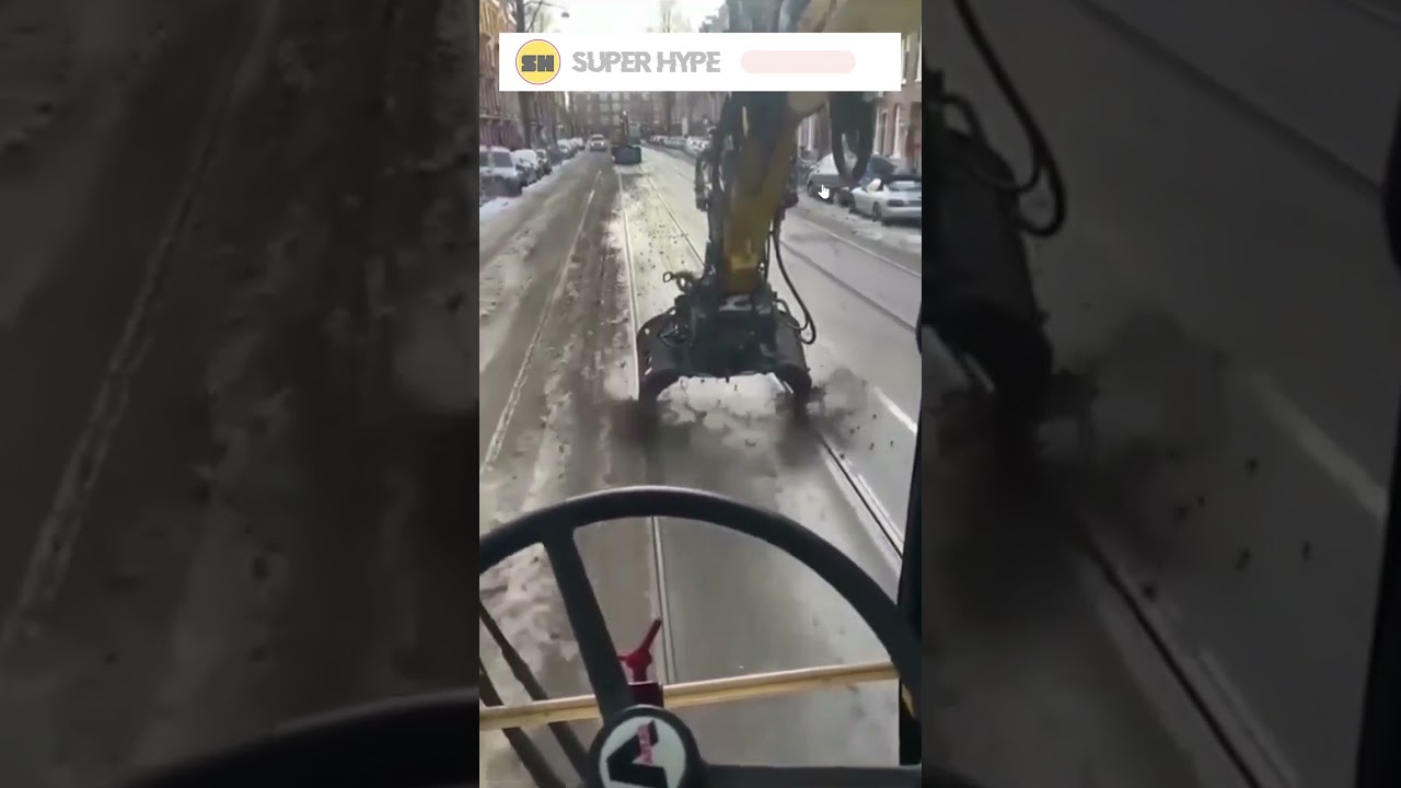 Cleaning Tram Tracks | Super Hype