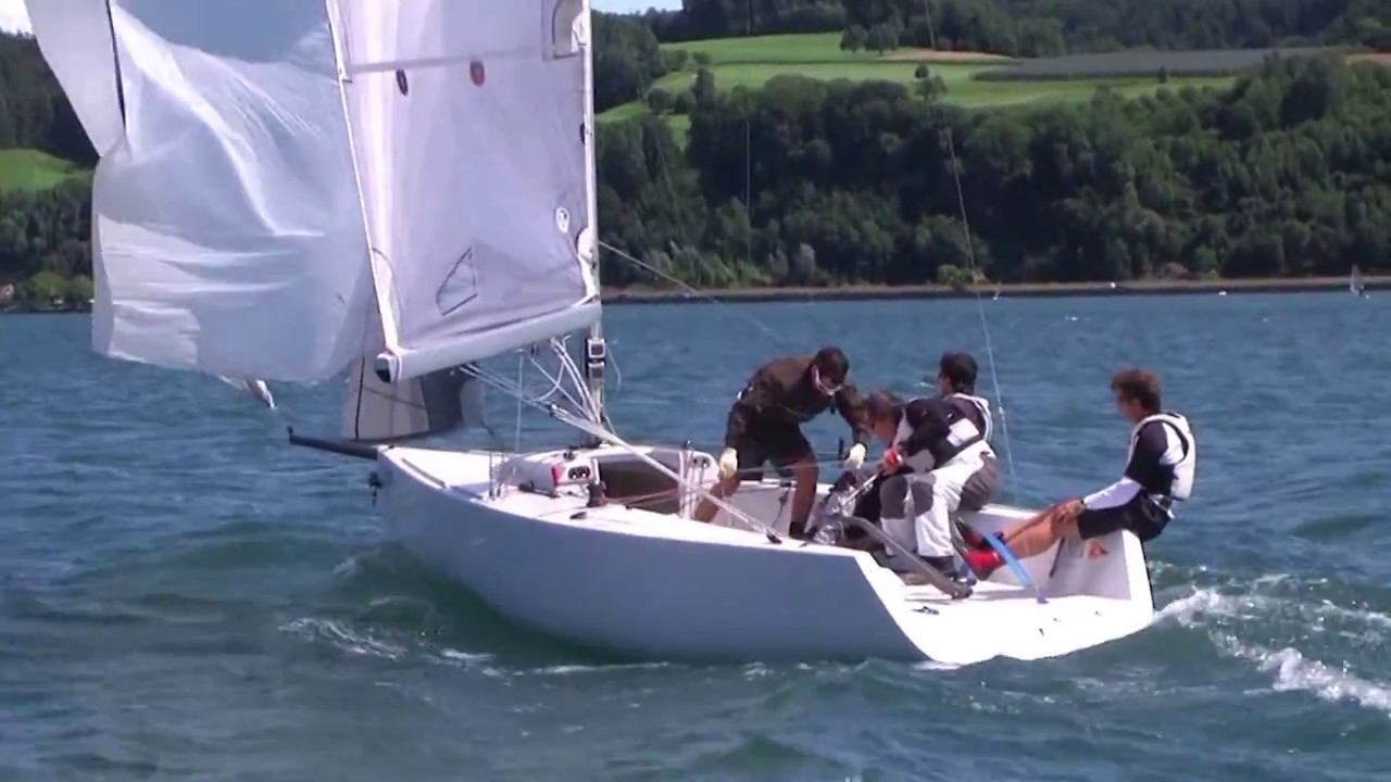 Auf Biegen und Brechen - Auf Rekordfahrt ums Blaue Band mit einer Esse850 Thomas Rudolphi