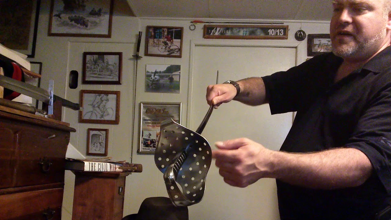 Cold Steel practice sabre --  first impressions review