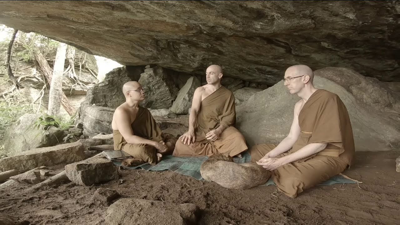 Все на тебя давит.