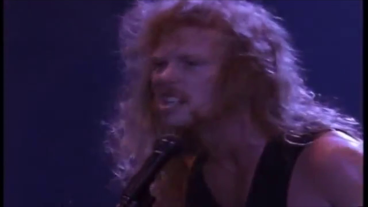 Master of Puppets - Walking on Sunshine MASHUP (Hetfield and the Waves)