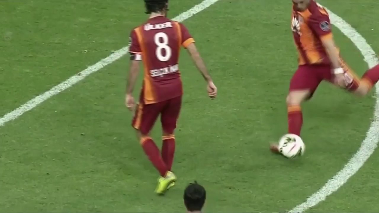Arena'da Sneijder (İnleyen Nağmeler)